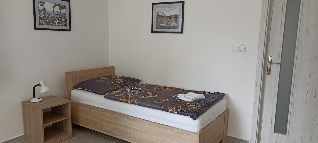 Apartman Gutino Ceska Trebova Exterior foto
